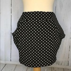 Black and White Polka Dot Skirt With Pockets